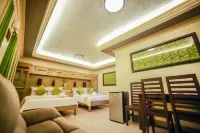 Villa Esmeralda Bryan's Resort Hotel and Restaurant Các khách sạn ở Nueva Ecija