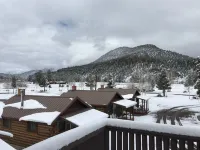 Grandview Cabins & RV Resort - 3 estrellas