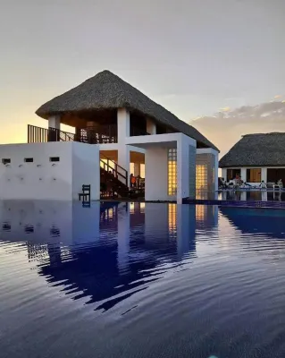 Hotel Maya Jade Отели в г. Monterrico
