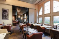Terhills Hotel فنادق في Maaseik