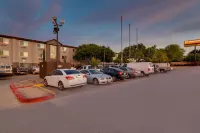 Orangewood Inn and Suites Midtown - Park Yeri