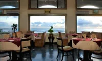 Paradise isle Beach resort pvt ltd - breakfast