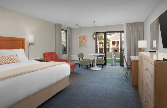 阿什蘭山套房酒店