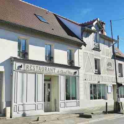 Hôtel du Cheval Blanc - Paris Marne La Vallée Hotel Exterior