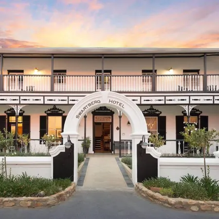 Swartberg Hotel, Cork Tree Collection