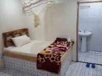 Korompoi Motel Hotels in 