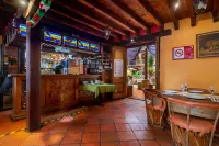 Hotel la Parroquia Hotels in Patzcuaro