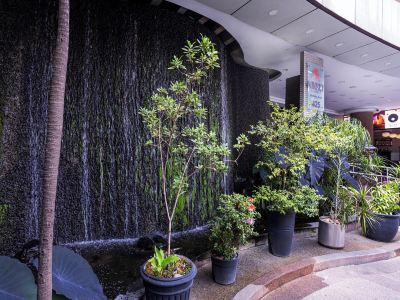 Nikkey Palace Hotel