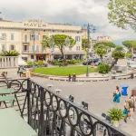 Romantic Coast View - Italian Homing