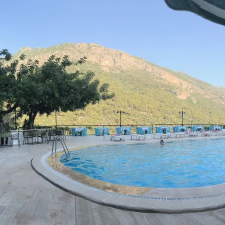 Aygul Hotel