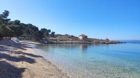 Studio Apartments Roza - A Charming Oasis in the Centre of Makarska