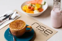 Horizons Lake Jindabyne Hotels in Jindabyne