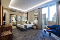 Crown Rose Hotel