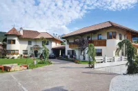 Apartment in Dolomites with Pool Access