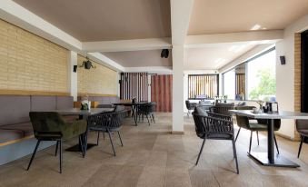 RUTA 85 Hotel Restaurant