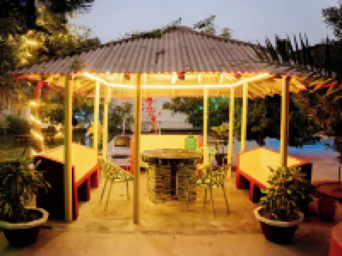 花園景別墅 拉杰沙希酒店