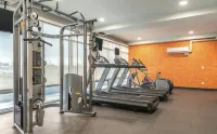 La Quinta Inn & Suites by Wyndham Seattle Federal Way - Gym