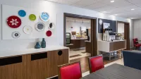 Holiday Inn Express & Suites AIRDRIE-CALGARY NORTH by IHG Hotels in Airdrie