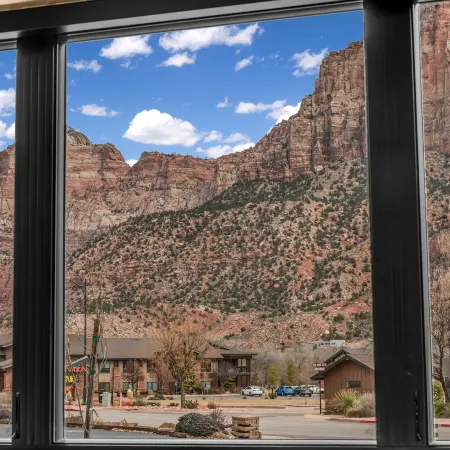 Canyon Casitas at Zion
