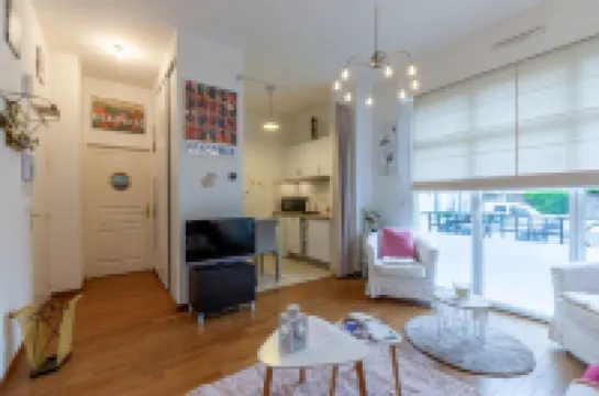 Warm Studio 100m from Place Morny and Port Hotel di 