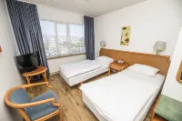 Hotel Orkin - Airport Shuttle