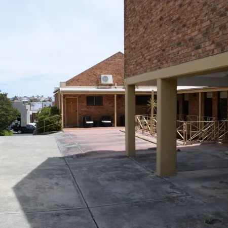 Bakery Hill Motel