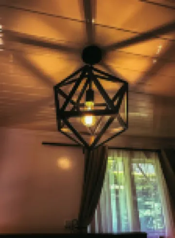 Spacious 4-bedroom with a pool