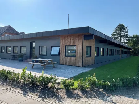 Room4u Grindsted Отели в г. Grindsted