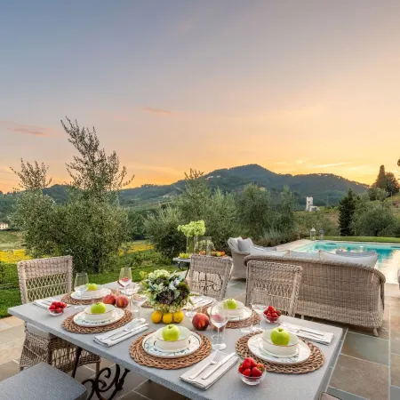 Valle del Sole Winery Farmhouse with Private Pool