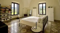 Masseria Celeste Hôtels à : Pezze di Greco