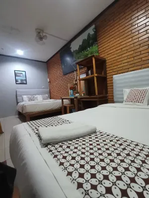 Sudarno Syariah Homestay Hotel di Kembanglimus