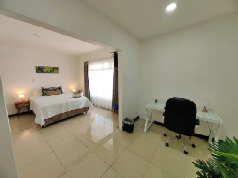 Hotel Boutique CasAguacate Hotels in 