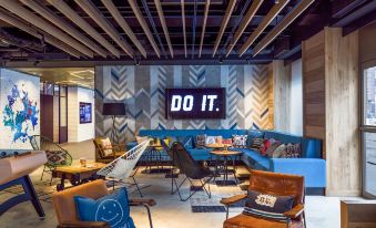 Moxy Tokyo Kinshicho