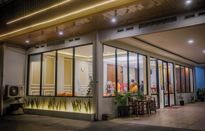 Lucky Hotel Purwodadi