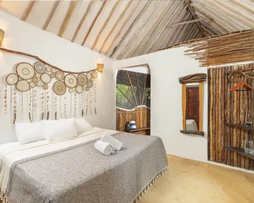Yaxchen Tulum Cabañas & Cenote Hotels near Cesiak