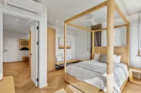 White Lotus New Bespoke Euro Luxury Villa, Steps to Beach, Ocean Views, 4th Tee
