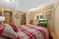 Beautiful 5-bedroom house in Enchanting Crosslake -Pontoon Incl with 7 day stay!