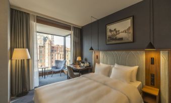 Radisson Hotel & Suites Gdansk