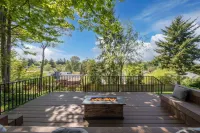 High Point Guesthouse - Next to Seattle Chinese Garden - Bungalows