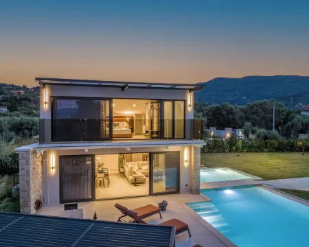 Torretta Villas Hotels in Lygia