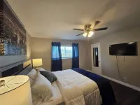 SUPERHOST/Luxury Comfort Cove/Crib/High Chair! AT&T/6Flags/3.8miles