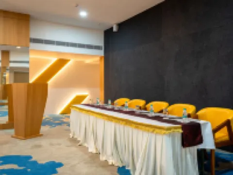 Hotel Clubway Grand โรงแรมในจอร์ฮัต