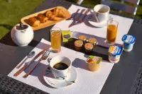 Cit'Hotel des 2 Golfs - Morgenmad