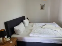 Ferienhaus Tini mit Wlan Mitten im Grünen und Dennoch Zenrumsnah