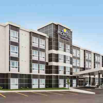 Microtel Inn & Suites by Wyndham Val-d'Or Hotel Exterior