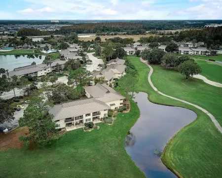Tranquil  Saddlebrook 2br 2ba Condo with Wildlife Views Hotels in Wesley Chapel South