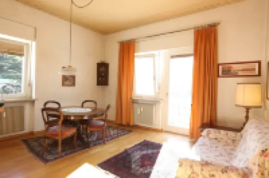 Central, spacious and comfortable, easy to reach by car or train.