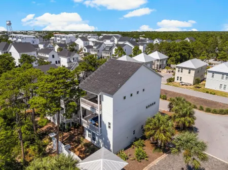 30A Pet Friendly Beach House - 33 Sunset by Panhandle Getaways