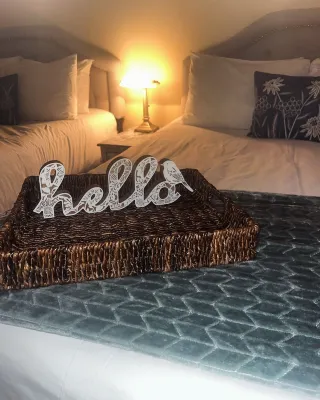 Cozy newly renovated condo, in Norwich, CT. 3 mins from Mohegan Sun Casino. Hotels near Yantic Falls
