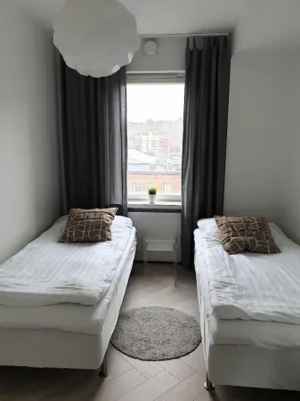 Kotikolmio Aveline Отели рядом с достопримечательностью «Yli-Marola Domestic Animal Yard»